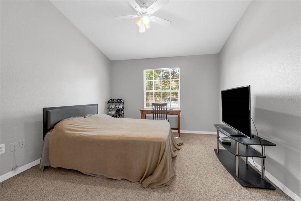 For Sale: $237,000 (3 beds, 2 baths, 1266 Square Feet)