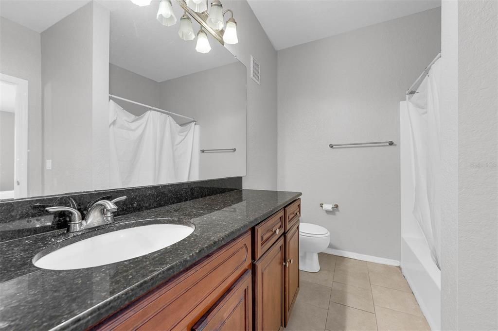 For Sale: $237,000 (3 beds, 2 baths, 1266 Square Feet)