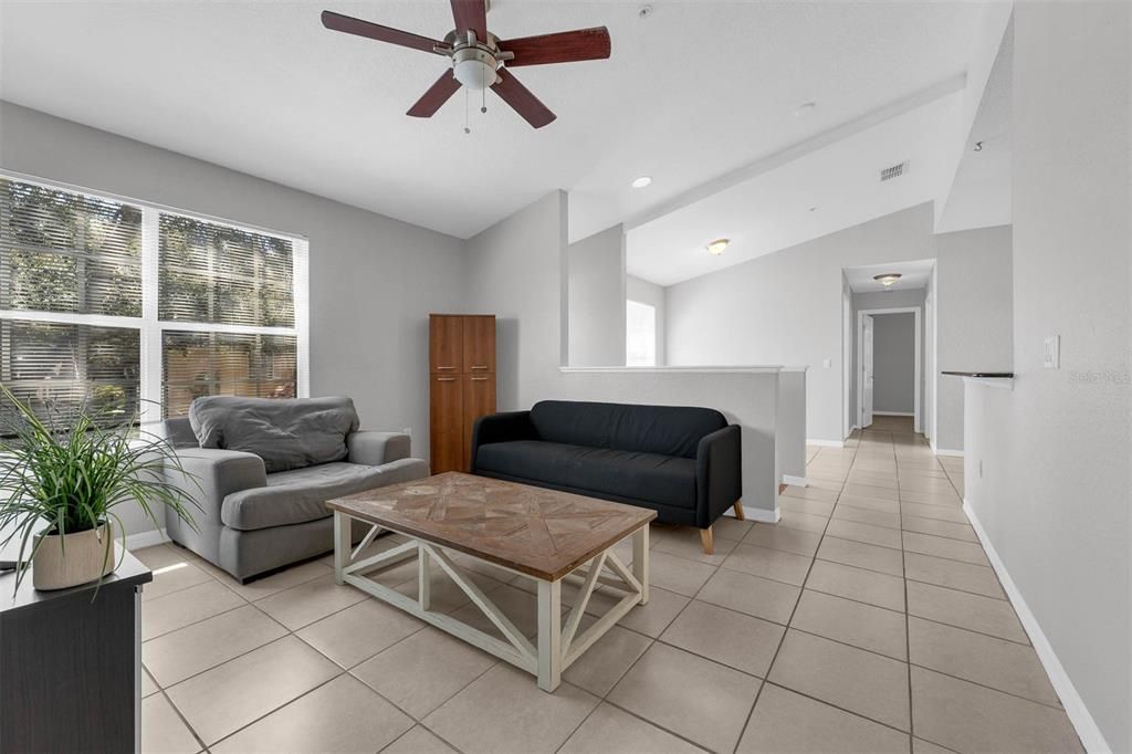 For Sale: $237,000 (3 beds, 2 baths, 1266 Square Feet)