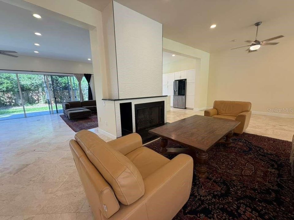 待售: $849,900 (4 贝兹, 3 浴室, 3924 平方英尺)