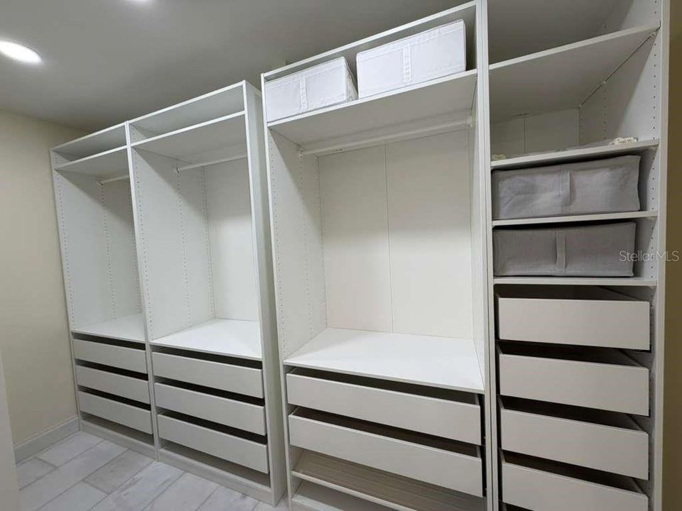 待售: $849,900 (4 贝兹, 3 浴室, 3924 平方英尺)