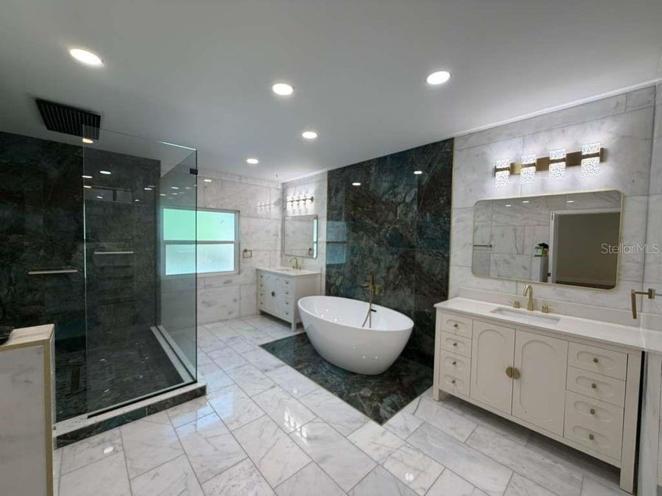 待售: $849,900 (4 贝兹, 3 浴室, 3924 平方英尺)