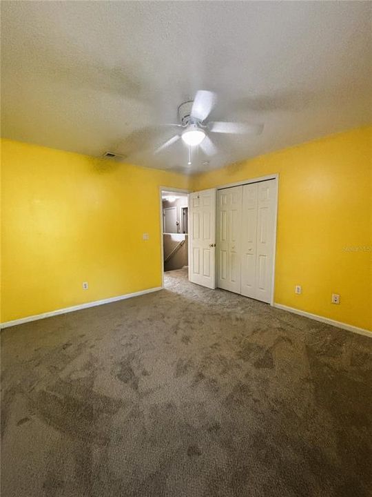 For Rent: $2,499 (5 beds, 2 baths, 1570 Square Feet)