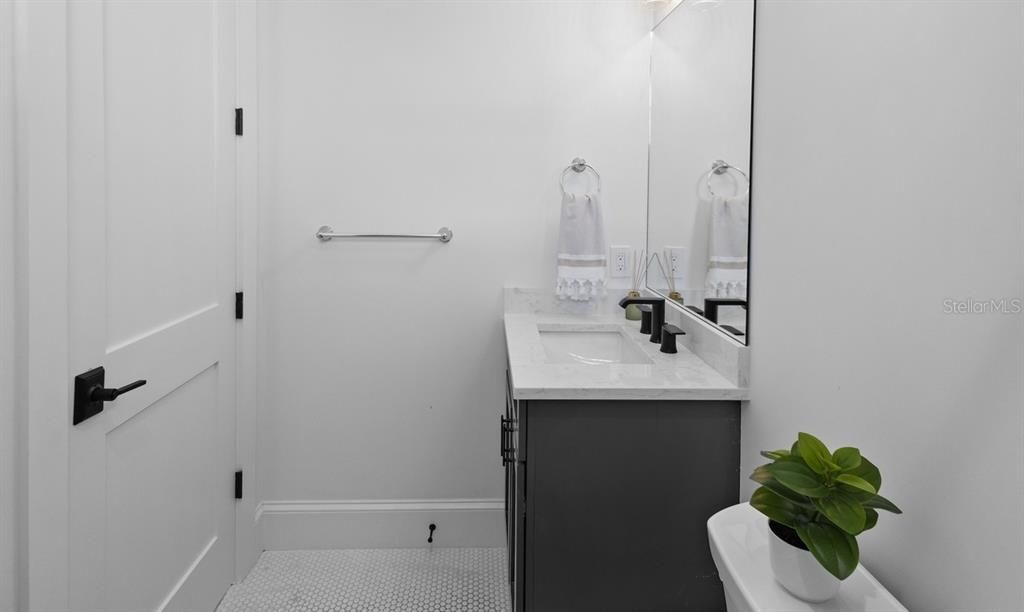 待售: $4,995,000 (8 贝兹, 8 浴室, 3500 平方英尺)