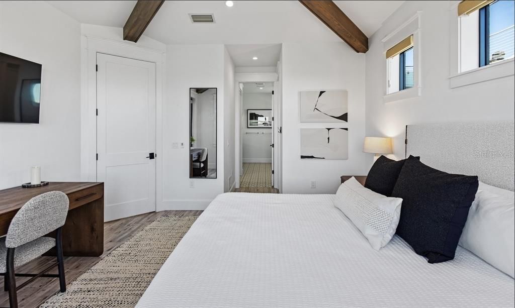 待售: $4,995,000 (8 贝兹, 8 浴室, 3500 平方英尺)