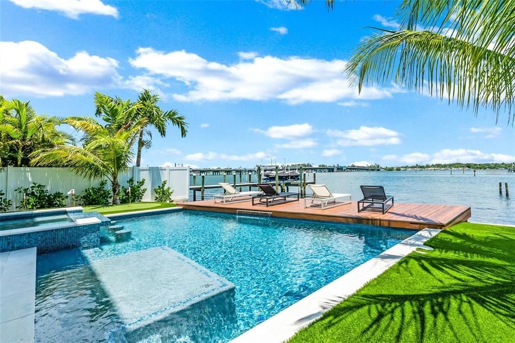 待售: $4,995,000 (8 贝兹, 8 浴室, 3500 平方英尺)