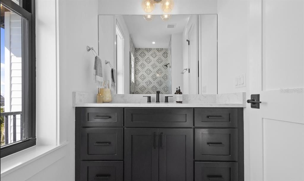 待售: $4,995,000 (8 贝兹, 8 浴室, 3500 平方英尺)