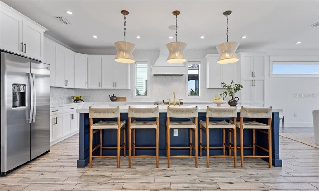 待售: $4,995,000 (8 贝兹, 8 浴室, 3500 平方英尺)