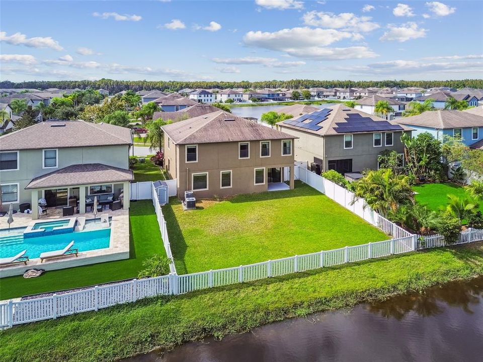 For Sale: $600,000 (6 beds, 4 baths, 3231 Square Feet)