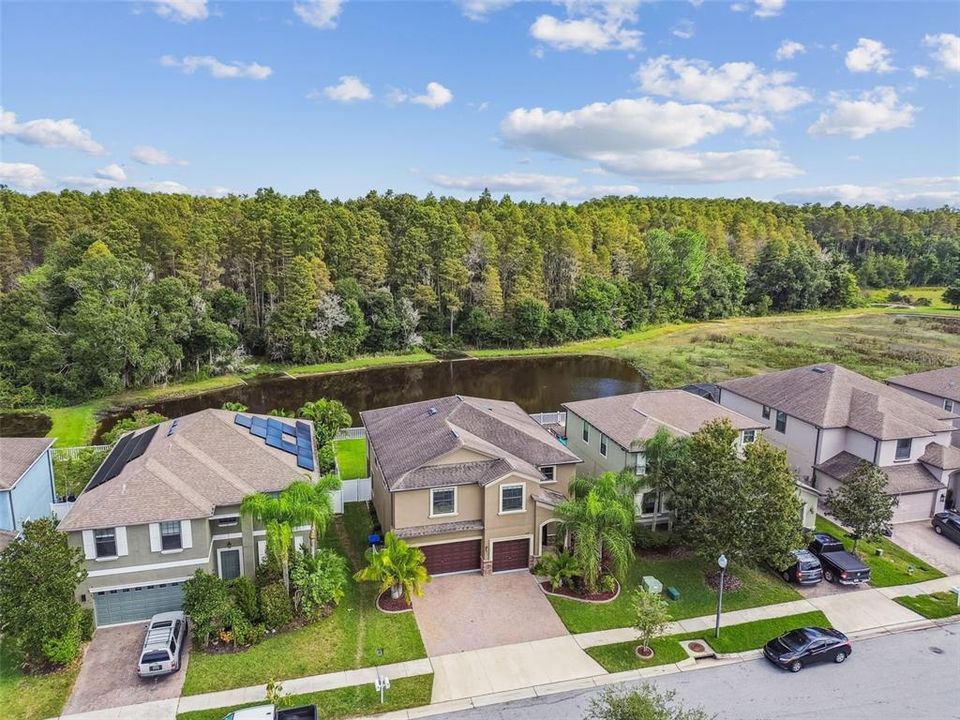 For Sale: $600,000 (6 beds, 4 baths, 3231 Square Feet)