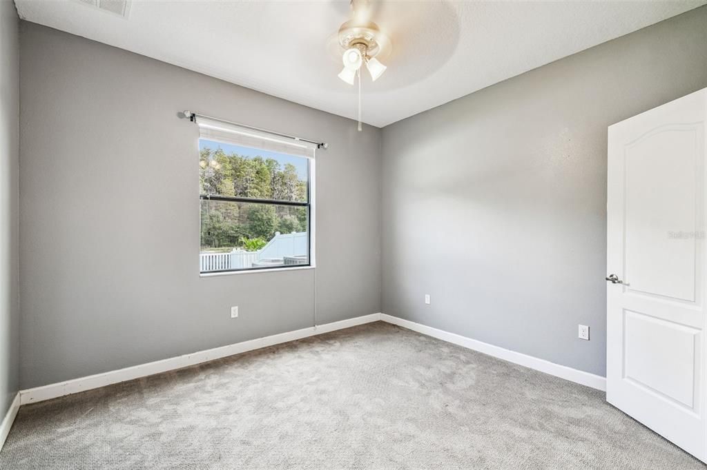 For Sale: $600,000 (6 beds, 4 baths, 3231 Square Feet)