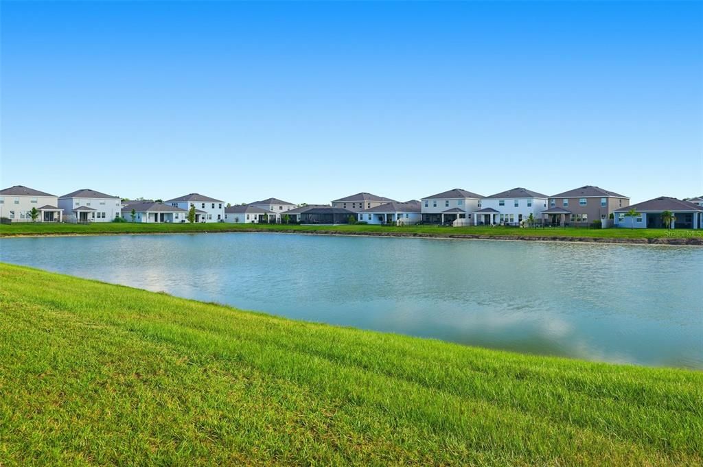 Active With Contract: $500,000 (5 beds, 3 baths, 2934 Square Feet)