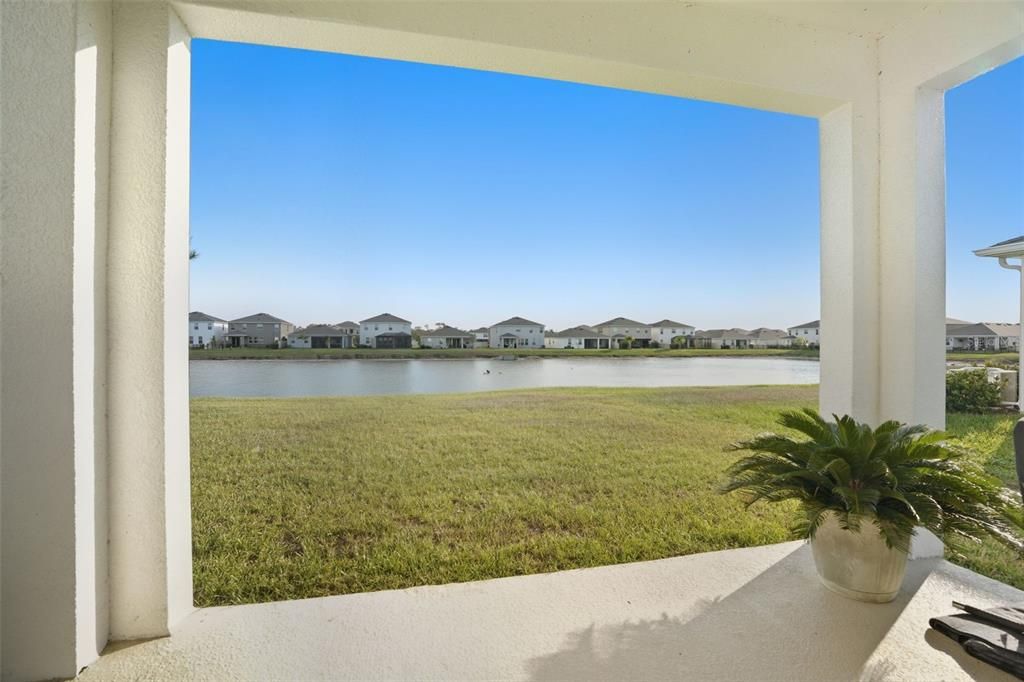 Active With Contract: $500,000 (5 beds, 3 baths, 2934 Square Feet)