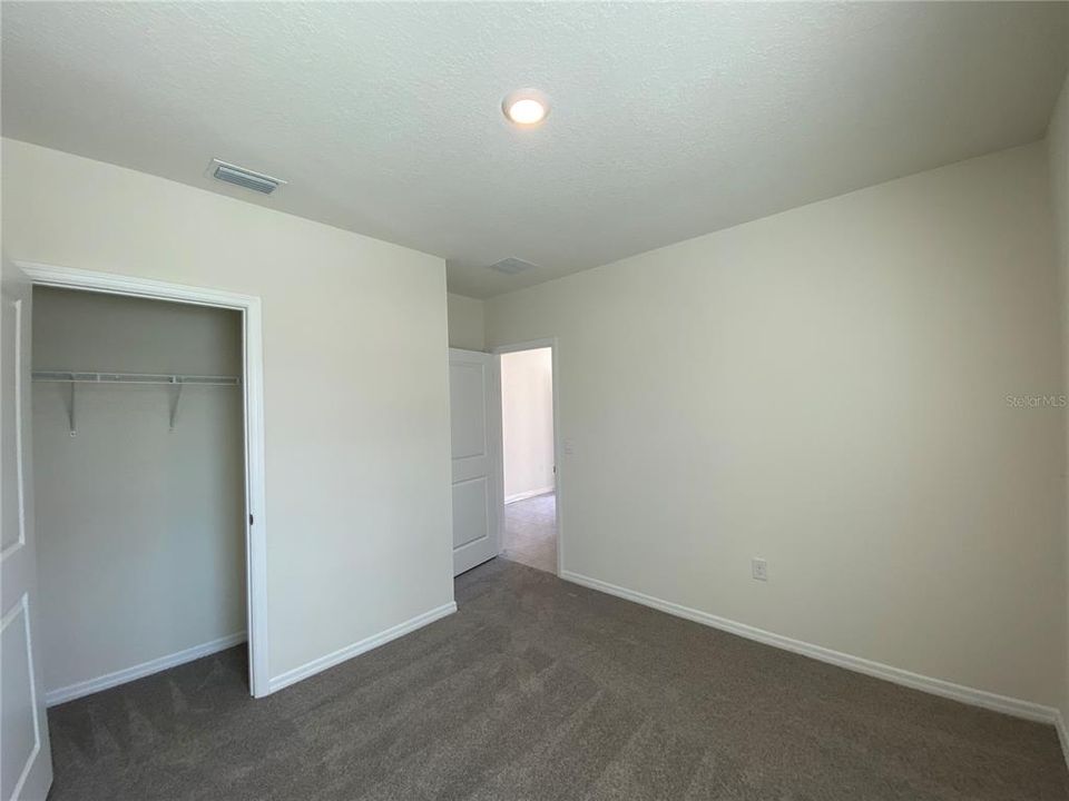 For Rent: $1,900 (4 beds, 2 baths, 1830 Square Feet)