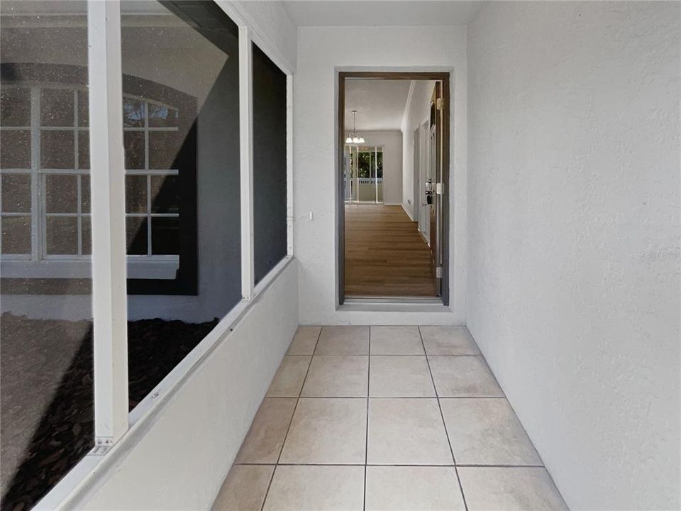 For Sale: $265,000 (3 beds, 2 baths, 1188 Square Feet)