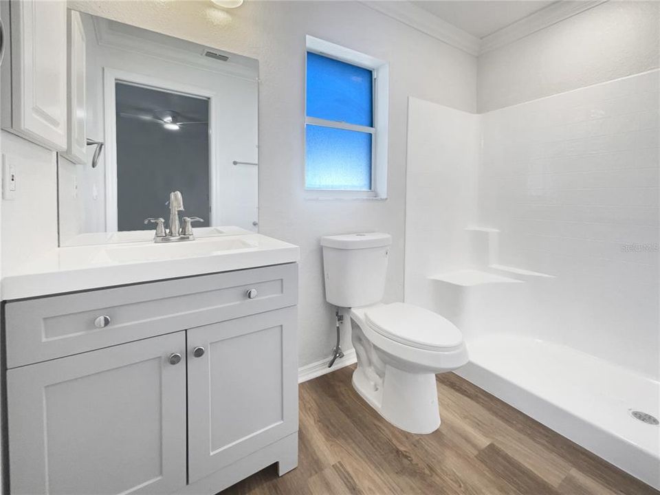 For Sale: $265,000 (3 beds, 2 baths, 1188 Square Feet)