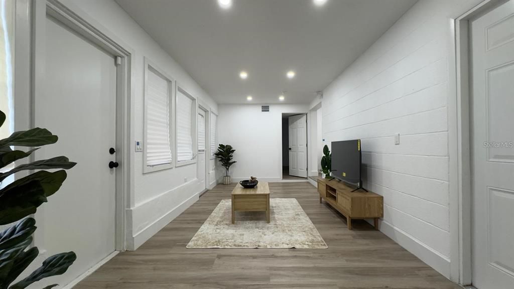 出租: $2,250 (4 贝兹, 2 浴室, 1410 平方英尺)