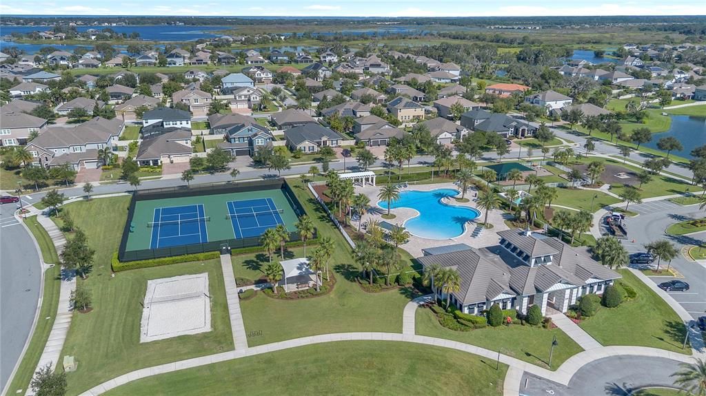 Active With Contract: $729,000 (4 beds, 3 baths, 3517 Square Feet)