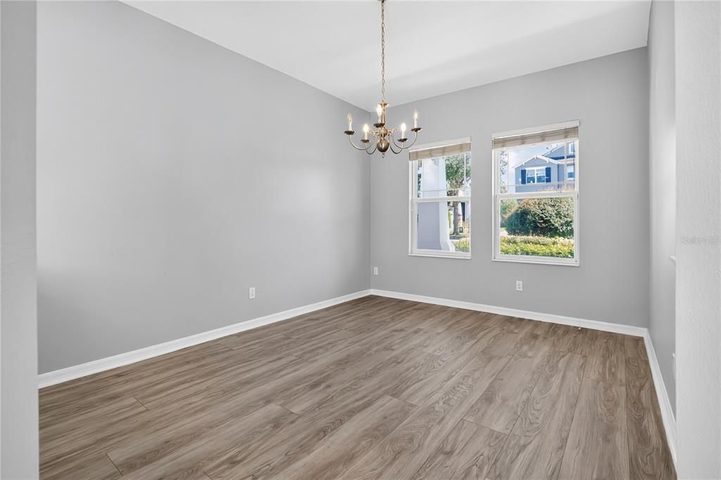 Active With Contract: $729,000 (4 beds, 3 baths, 3517 Square Feet)