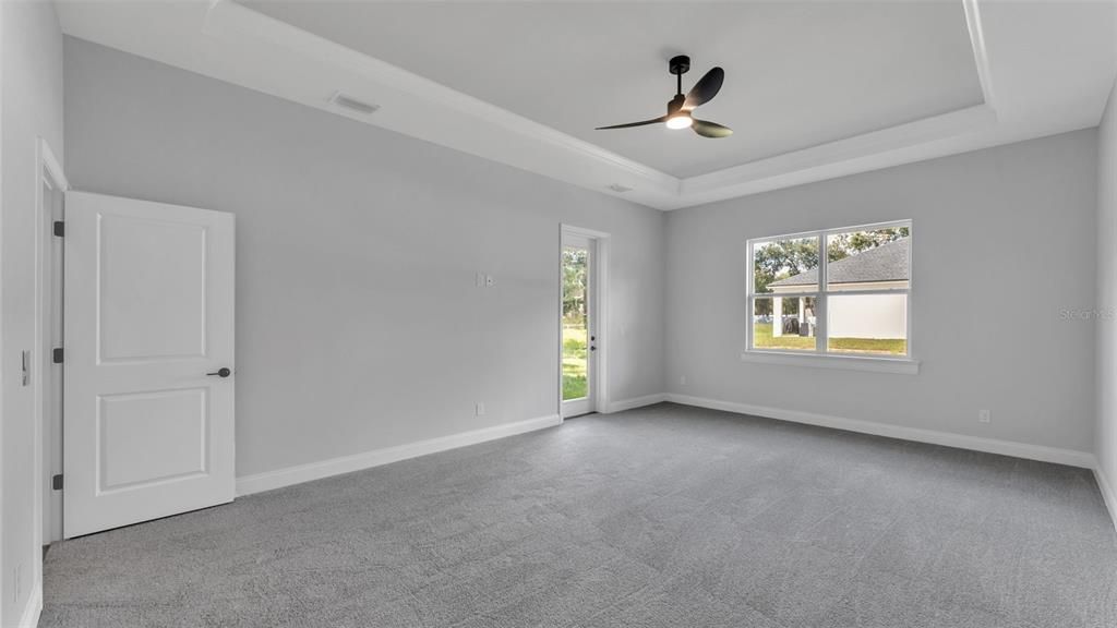 待售: $699,900 (4 贝兹, 3 浴室, 2440 平方英尺)