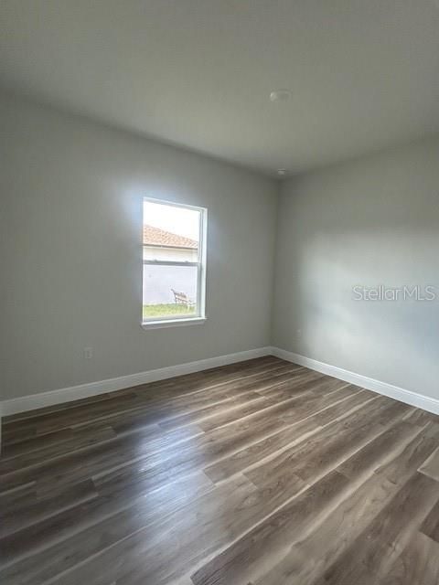 For Rent: $1,950 (4 beds, 2 baths, 1850 Square Feet)