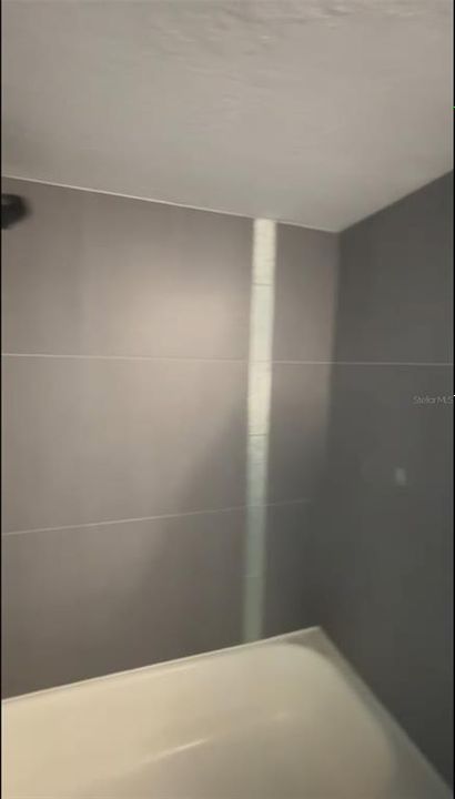 For Rent: $1,050 (0 beds, 1 baths, 336 Square Feet)