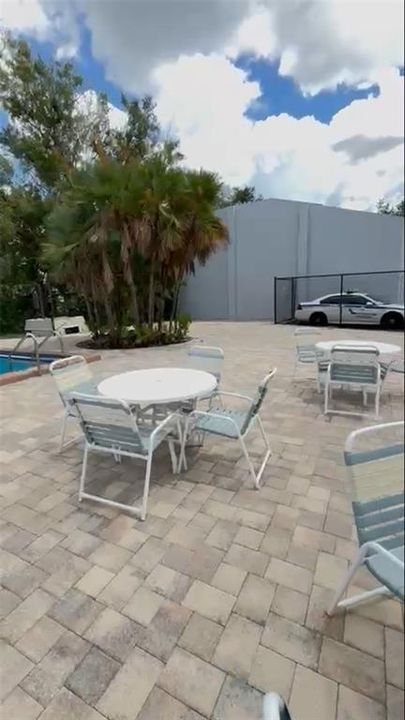 For Rent: $1,050 (0 beds, 1 baths, 336 Square Feet)