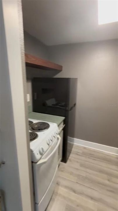 For Rent: $1,050 (0 beds, 1 baths, 336 Square Feet)