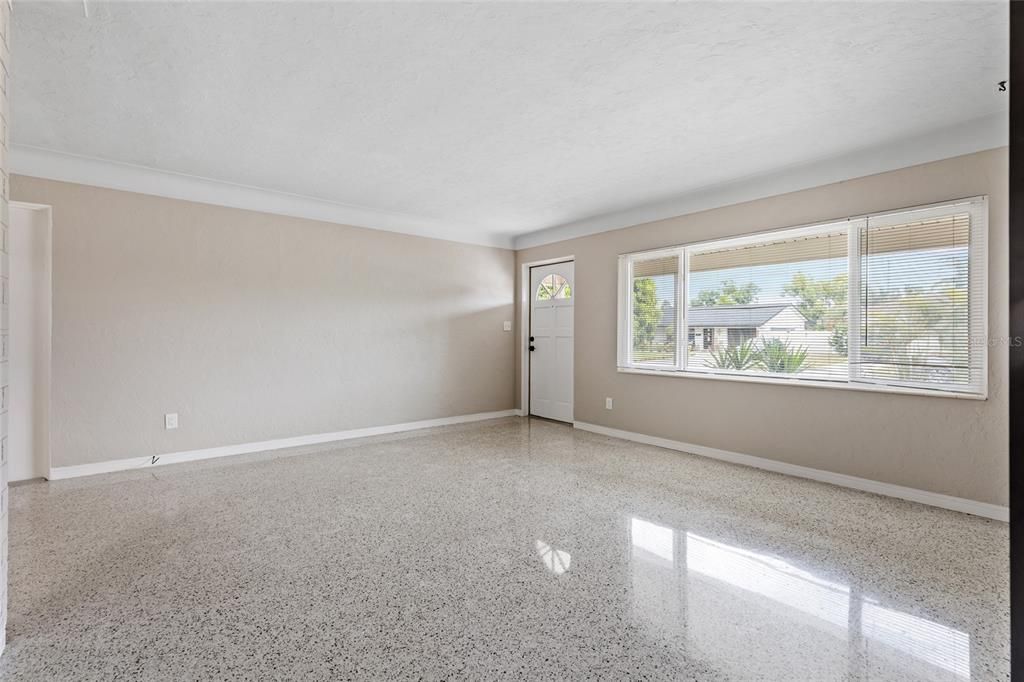 En Renta: $2,800 (3 camas, 2 baños, 1487 Pies cuadrados)