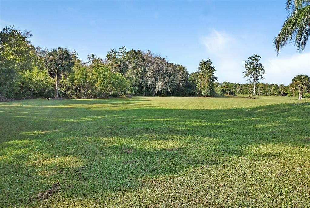 For Sale: $619,900 (2 beds, 2 baths, 1881 Square Feet)