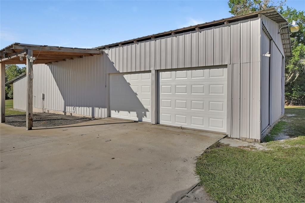 For Sale: $619,900 (2 beds, 2 baths, 1881 Square Feet)