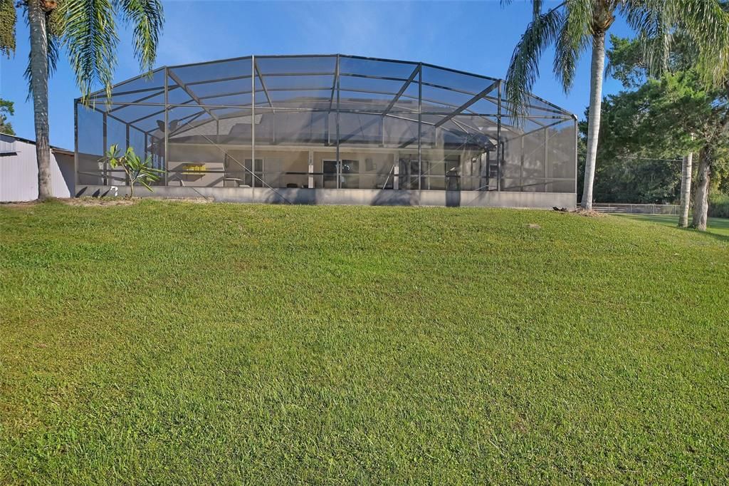 For Sale: $619,900 (2 beds, 2 baths, 1881 Square Feet)