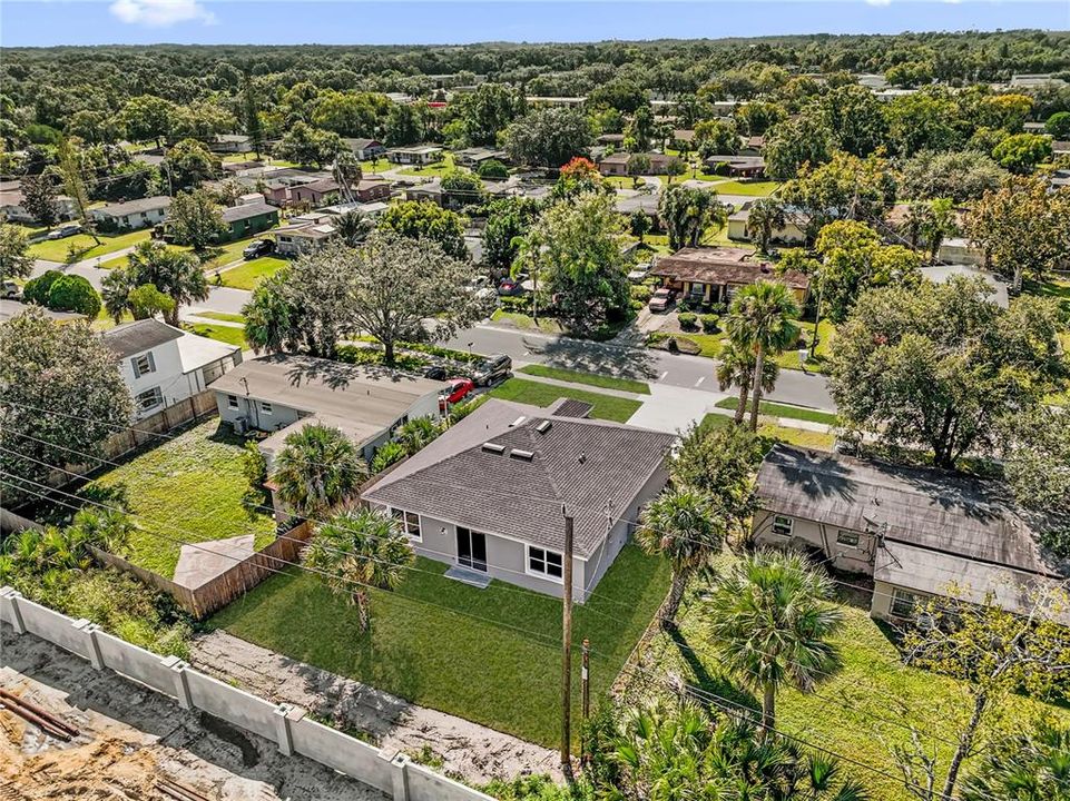 Active With Contract: $315,000 (3 beds, 2 baths, 1301 Square Feet)