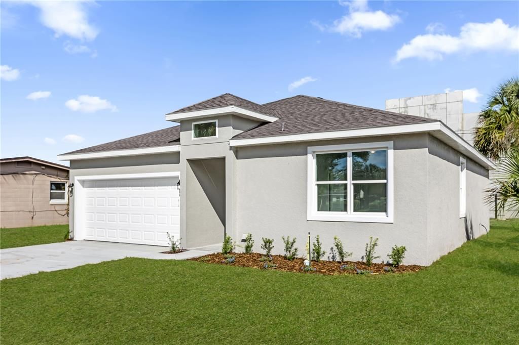 Active With Contract: $315,000 (3 beds, 2 baths, 1301 Square Feet)