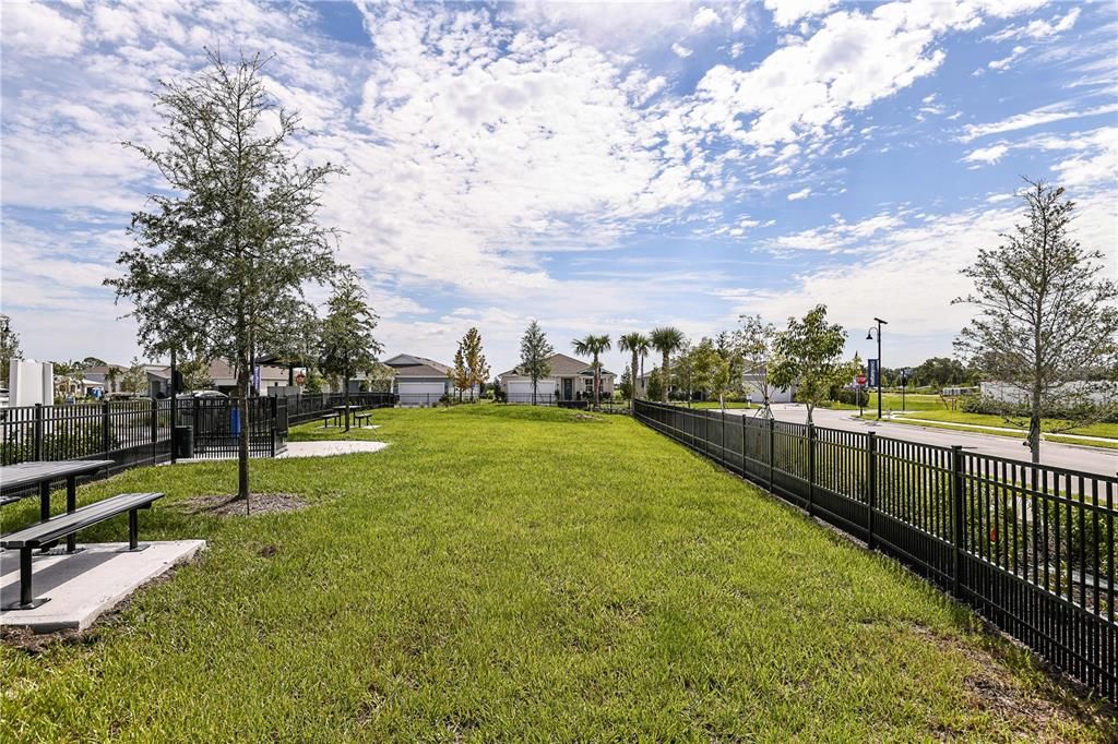 For Sale: $534,807 (4 beds, 3 baths, 2601 Square Feet)