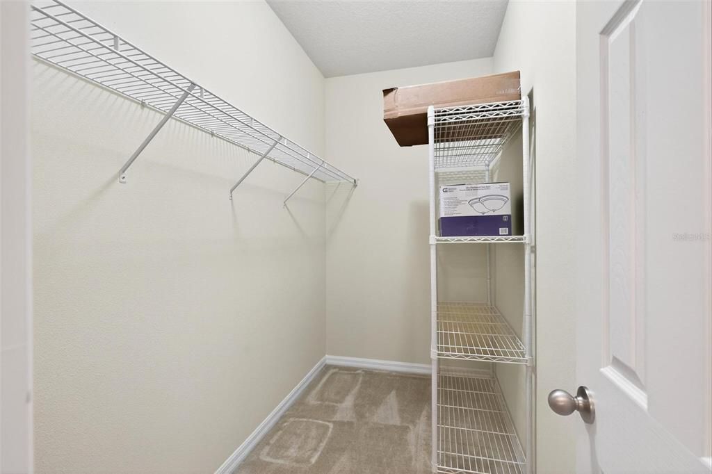 For Sale: $749,000 (8 beds, 4 baths, 5111 Square Feet)