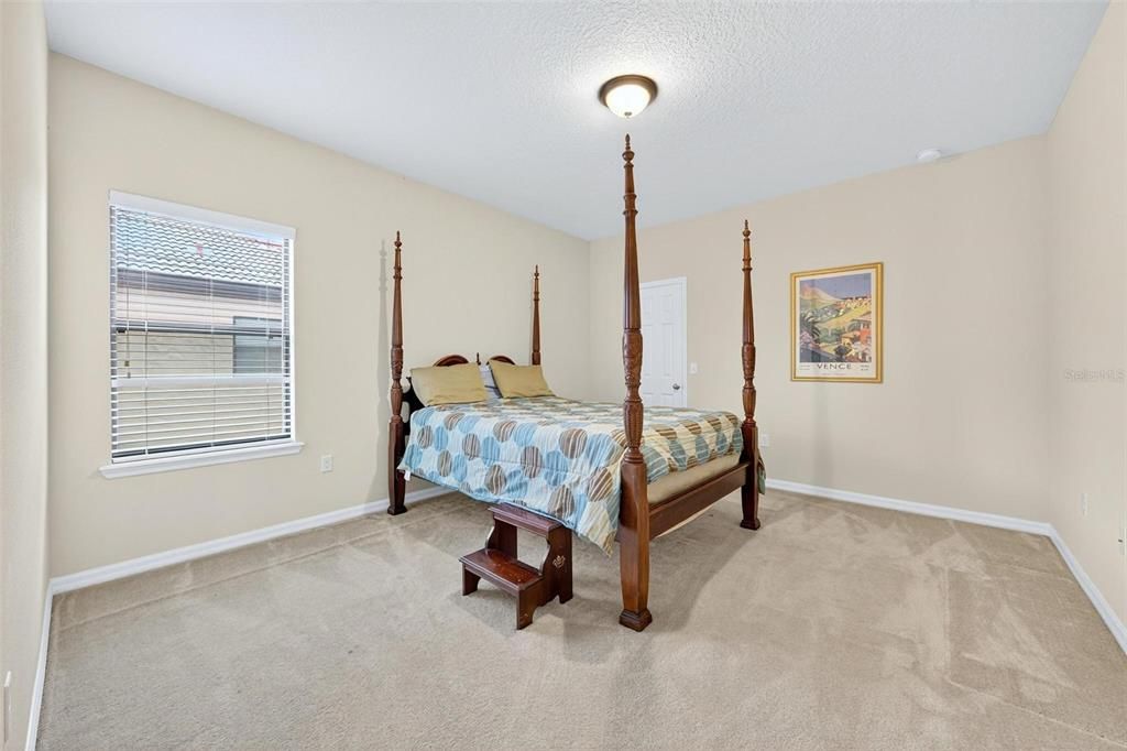 For Sale: $749,000 (8 beds, 4 baths, 5111 Square Feet)