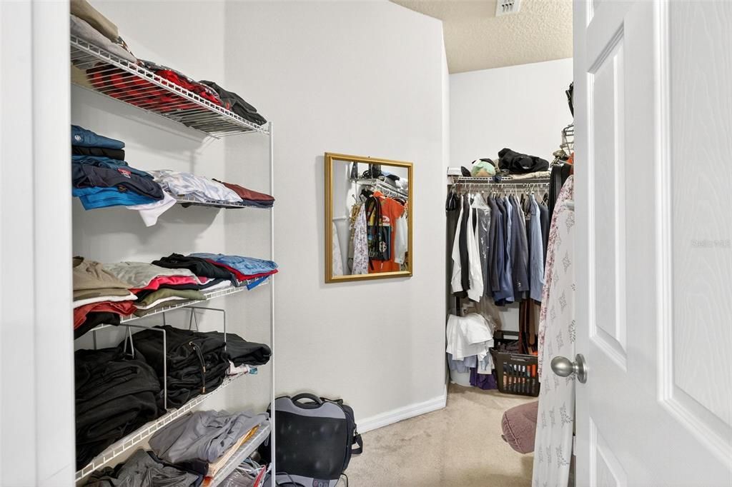 For Sale: $749,000 (8 beds, 4 baths, 5111 Square Feet)