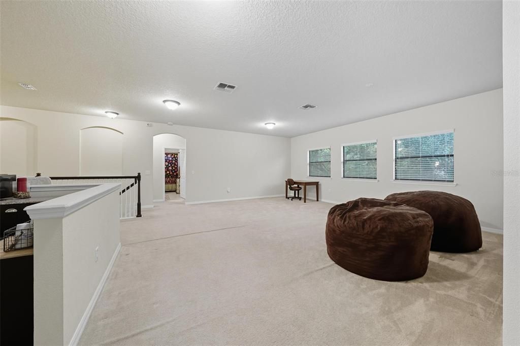 For Sale: $749,000 (8 beds, 4 baths, 5111 Square Feet)