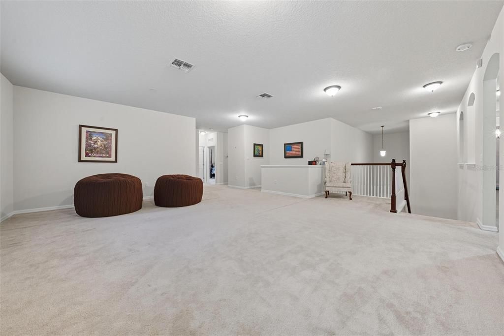 For Sale: $749,000 (8 beds, 4 baths, 5111 Square Feet)