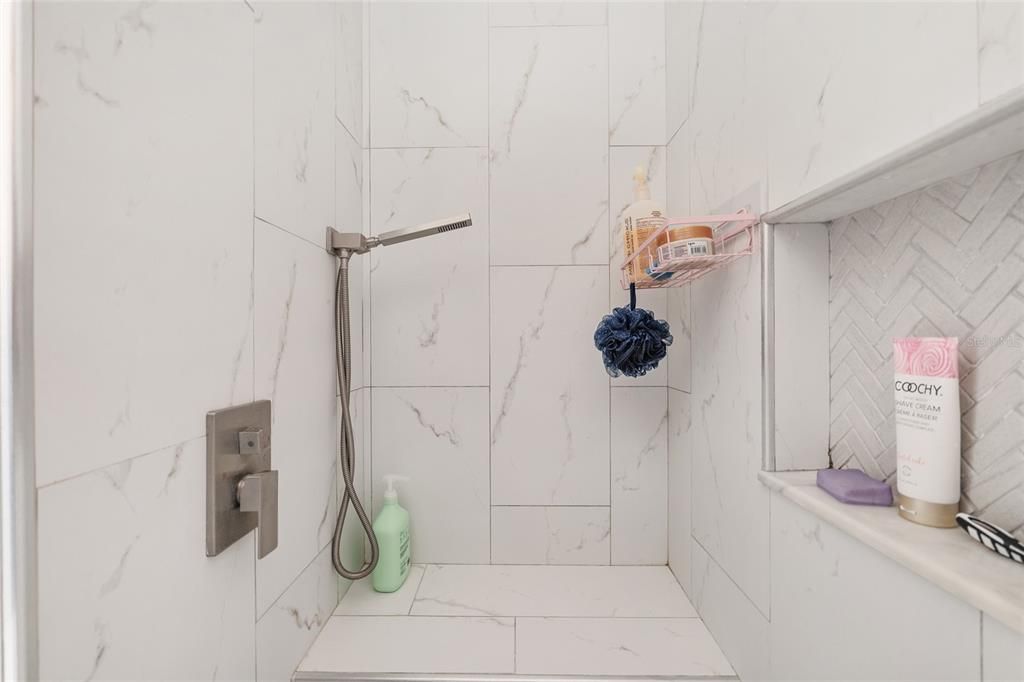 待售: $425,000 (3 贝兹, 2 浴室, 1534 平方英尺)