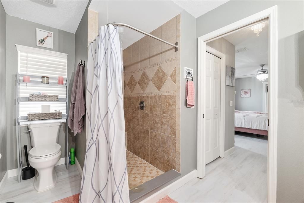 待售: $425,000 (3 贝兹, 2 浴室, 1534 平方英尺)