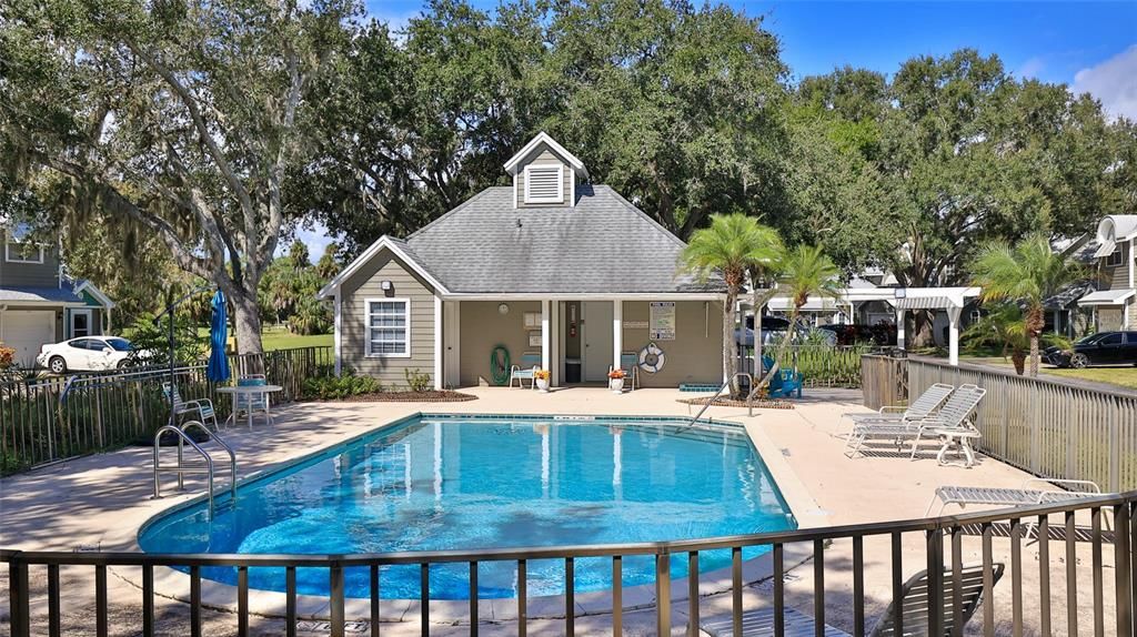 For Sale: $239,000 (3 beds, 2 baths, 1545 Square Feet)