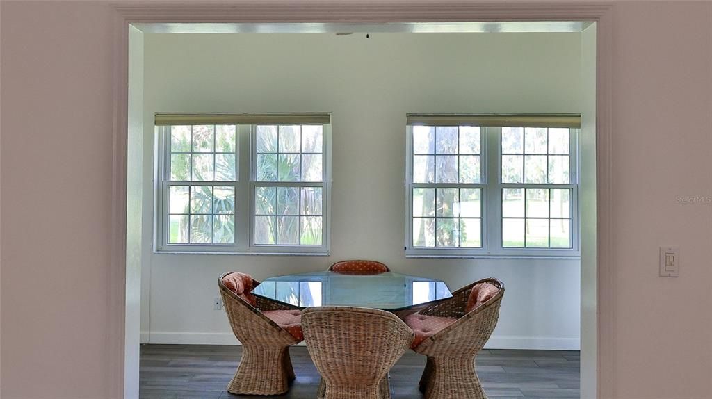 For Sale: $239,000 (3 beds, 2 baths, 1545 Square Feet)