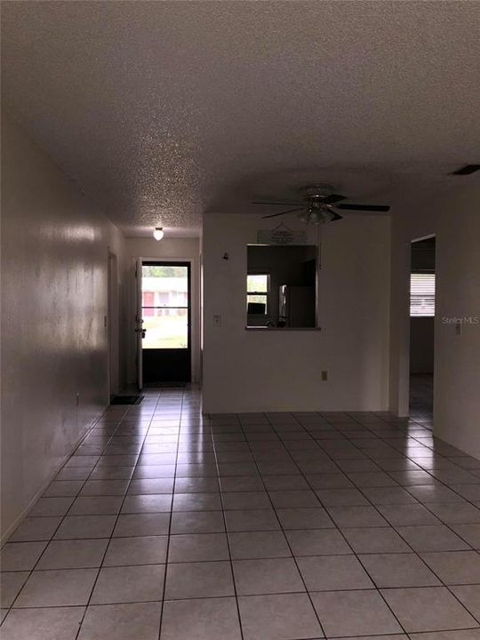 For Rent: $1,425 (2 beds, 1 baths, 1608 Square Feet)