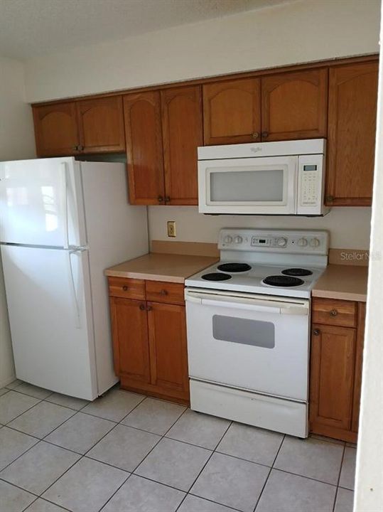 For Rent: $1,425 (2 beds, 1 baths, 1608 Square Feet)
