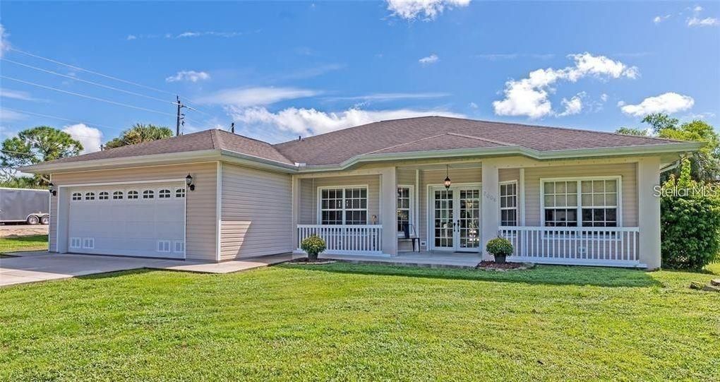 Recently Rented: $2,950 (3 beds, 2 baths, 1975 Square Feet)