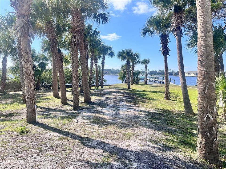 出租: $2,975 (3 贝兹, 2 浴室, 1275 平方英尺)