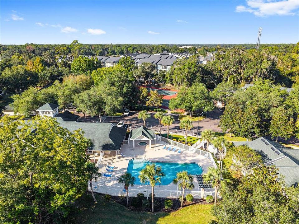 На продажу: $209,999 (2 спален, 2 ванн, 1293 Квадратных фут)