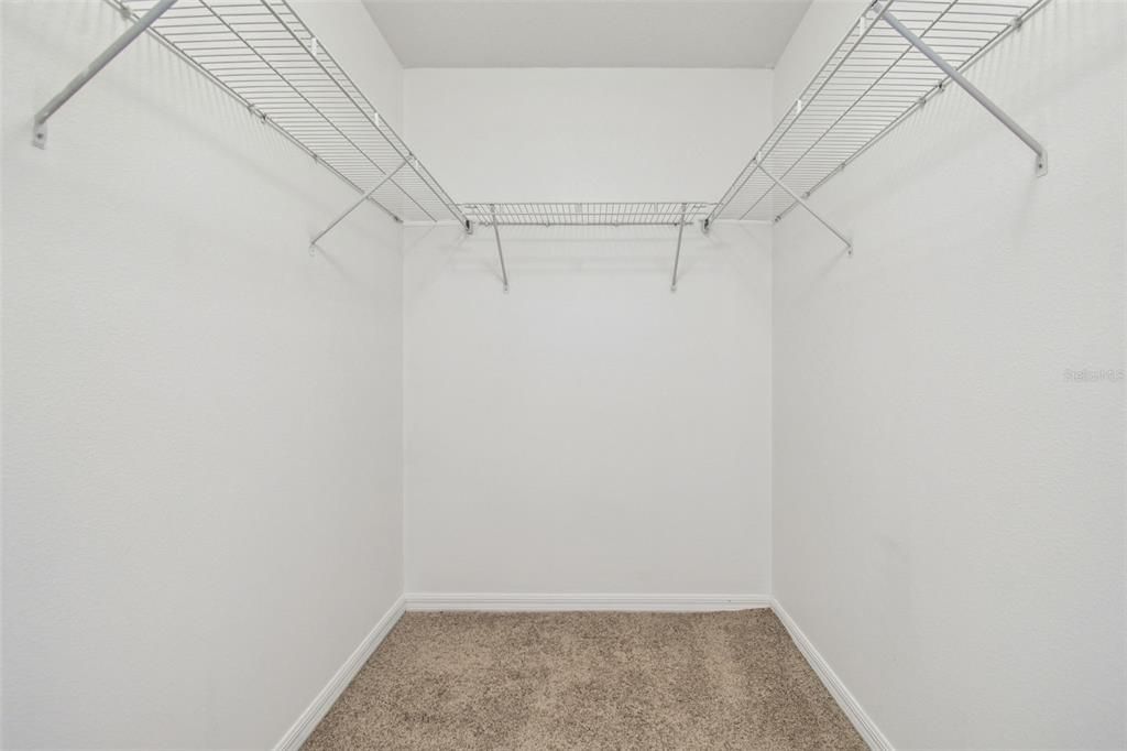 For Rent: $3,400 (6 beds, 3 baths, 3009 Square Feet)